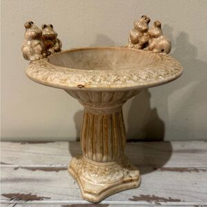 Ceramic Bird Bath with Frog Accents